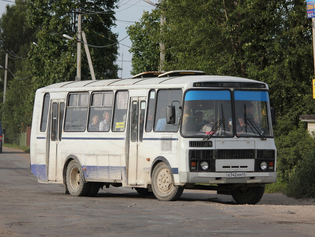 Ленинградская область, ПАЗ-4234 № Х 742 КМ 47