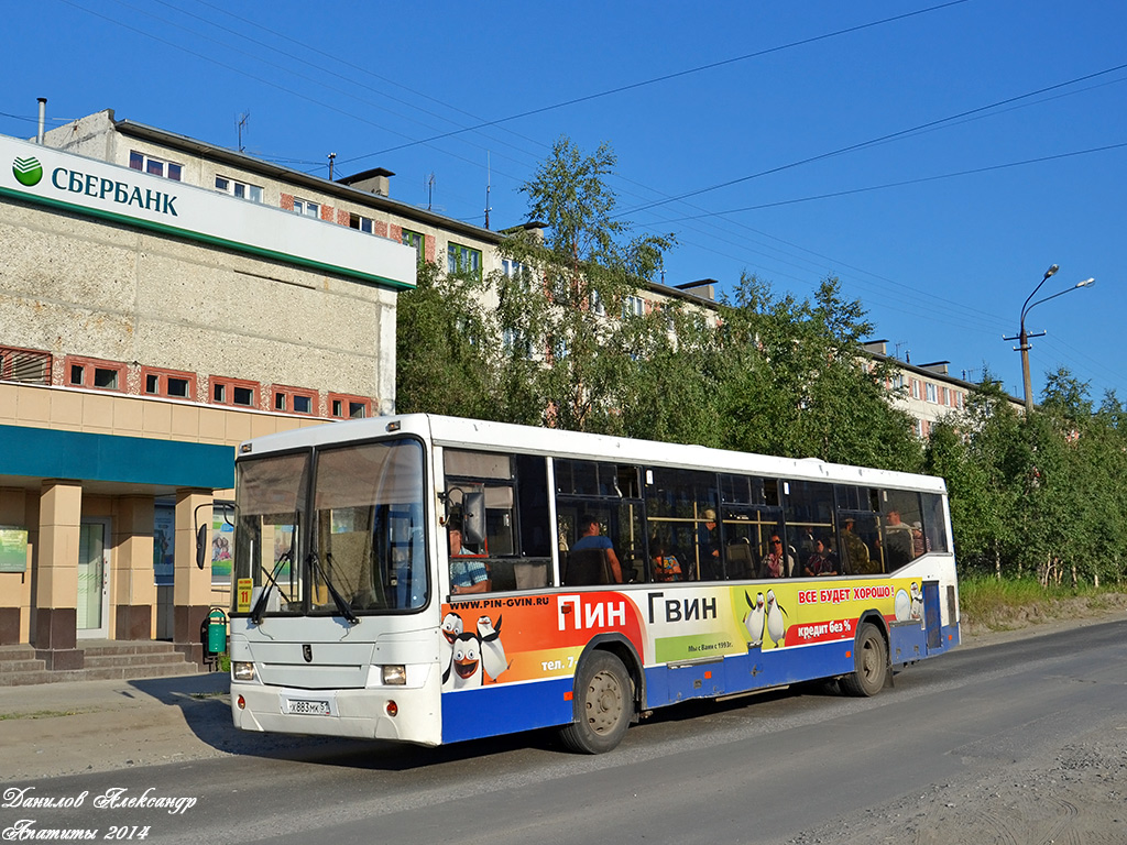 Murmansk region, NefAZ-5299-20-15 Nr. Х 883 МК 51