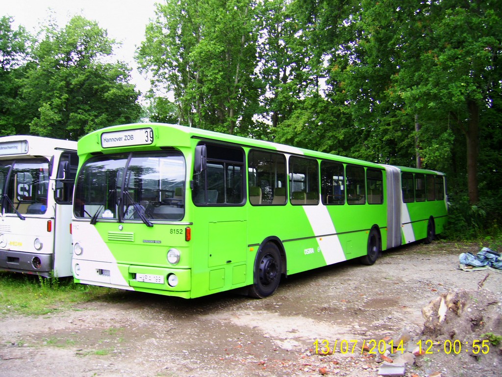 Niedersachsen, Mercedes-Benz O305G Nr. 8152; Niedersachsen — Bustreffen Wehmingen Hannoversches Straßenbahnmuseum 13.07.2014