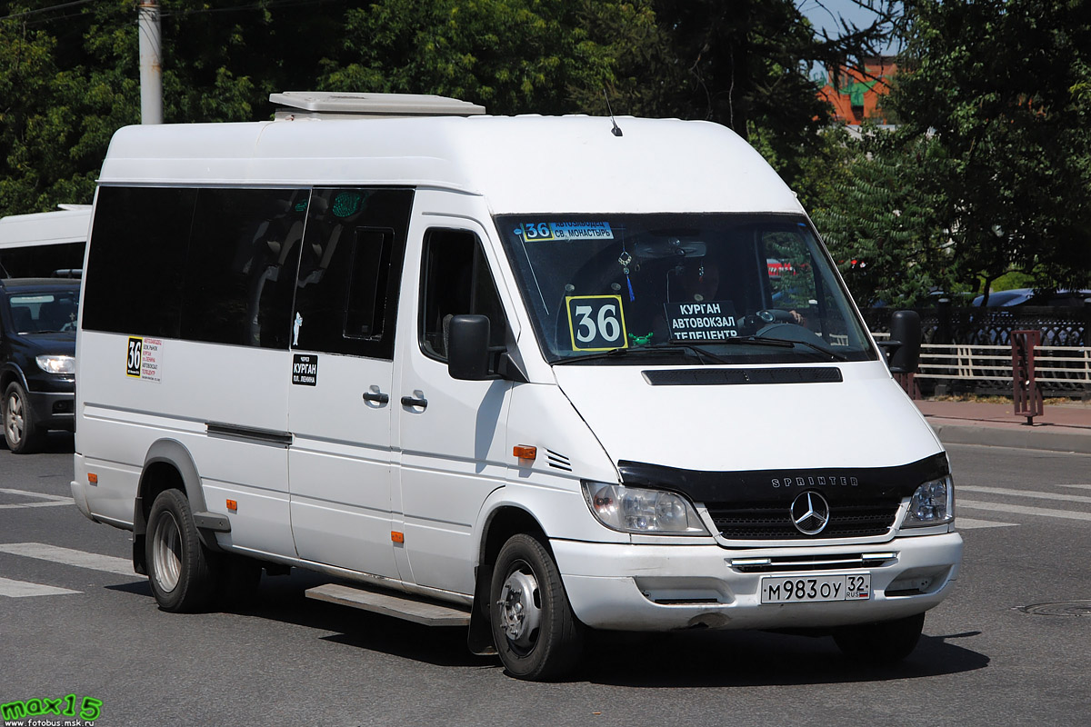 Брянская область, Самотлор-НН-323770 (MB Sprinter 411CDI) № М 983 ОУ 32