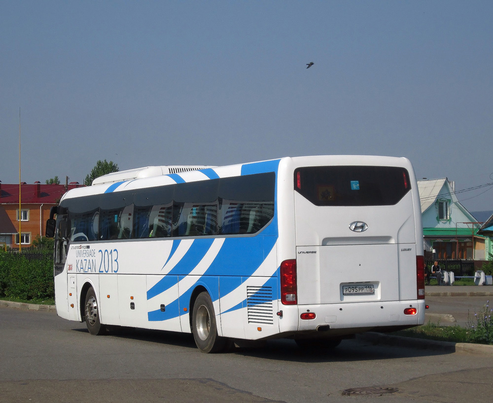 Татарстан, Hyundai Universe Space Luxury № Р 095 РР 116