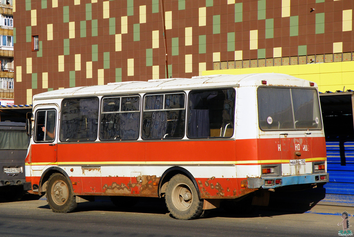 Нижегородская область, ПАЗ-3205 (00) № М 669 ОС 152