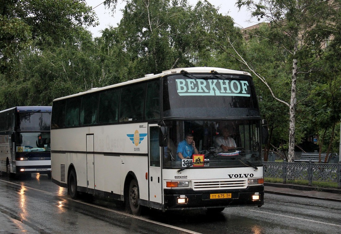 Новосибирская область, Berkhof Excellence 2000HL № ТТ 675 54