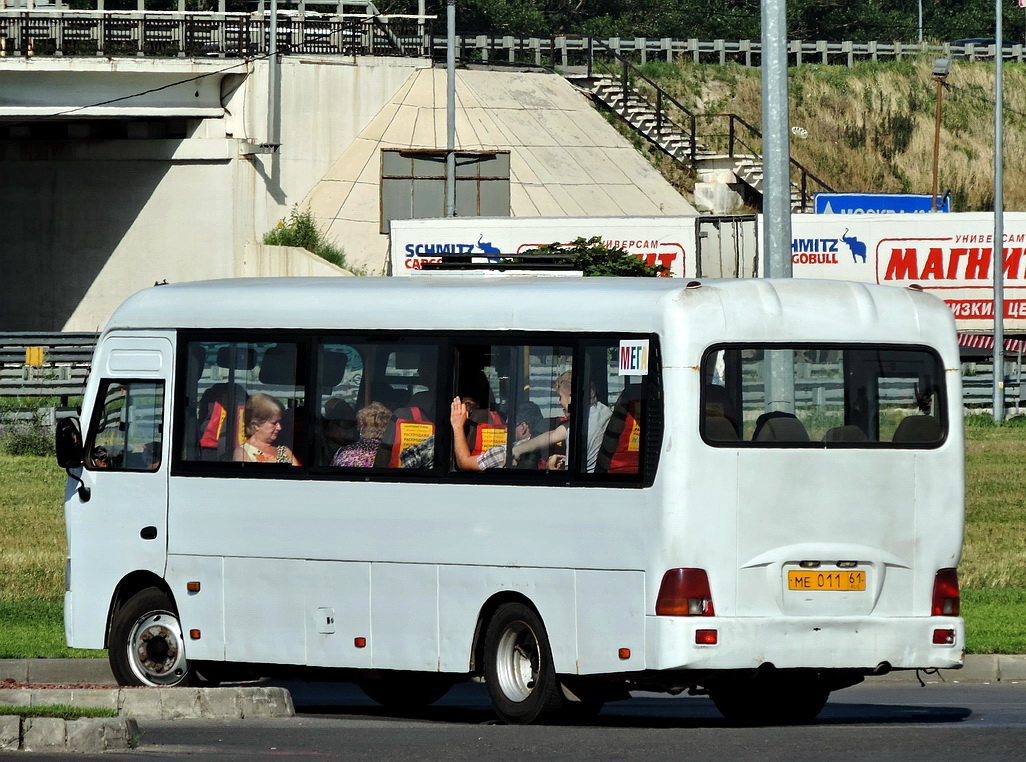 Ростовская область, Hyundai County LWB C11 (ТагАЗ) № МЕ 011 61