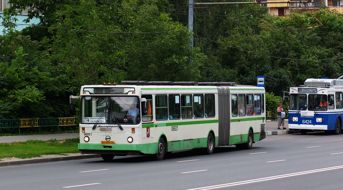 Москва, ЛиАЗ-6212.00 № 06921