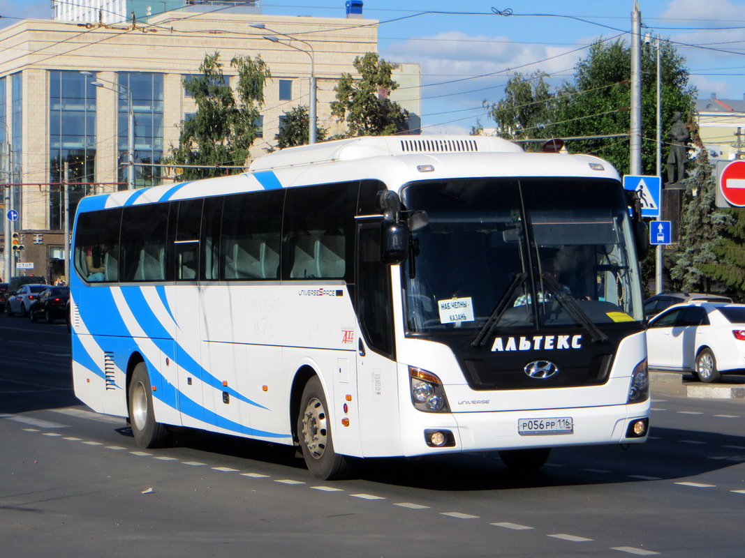 Татарстан, Hyundai Universe Space Luxury № Р 056 РР 116