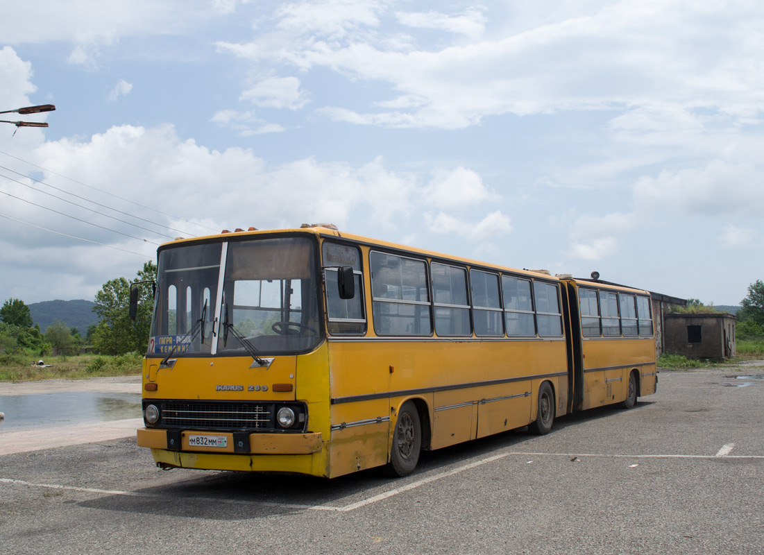 Абхазия, Ikarus 280.33 № М 832 ММ