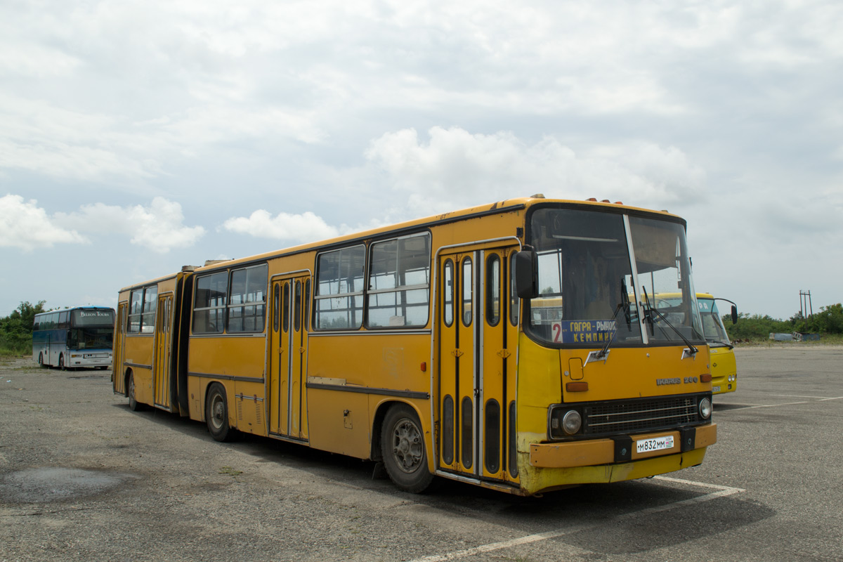 Абхазия, Ikarus 280.33 № М 832 ММ