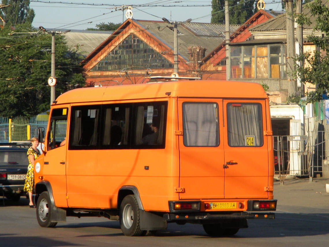 Одесская область, Mercedes-Benz T2 709D № BH 0983 AA