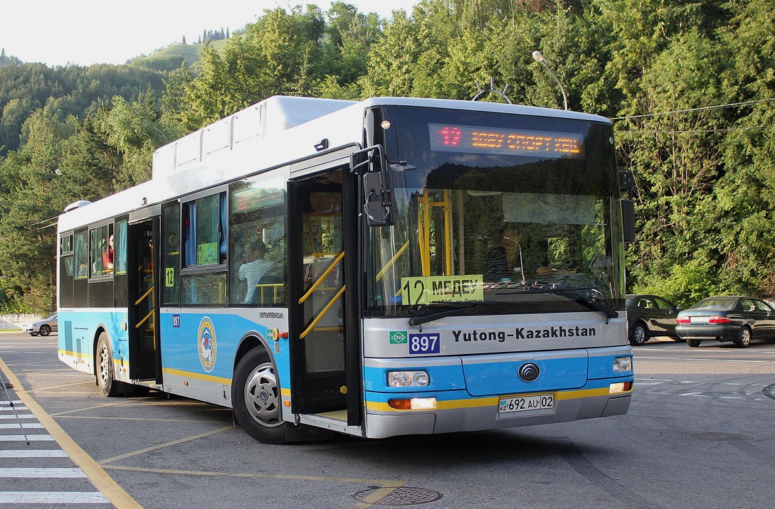 Алматы, Yutong ZK6118HGA № 897