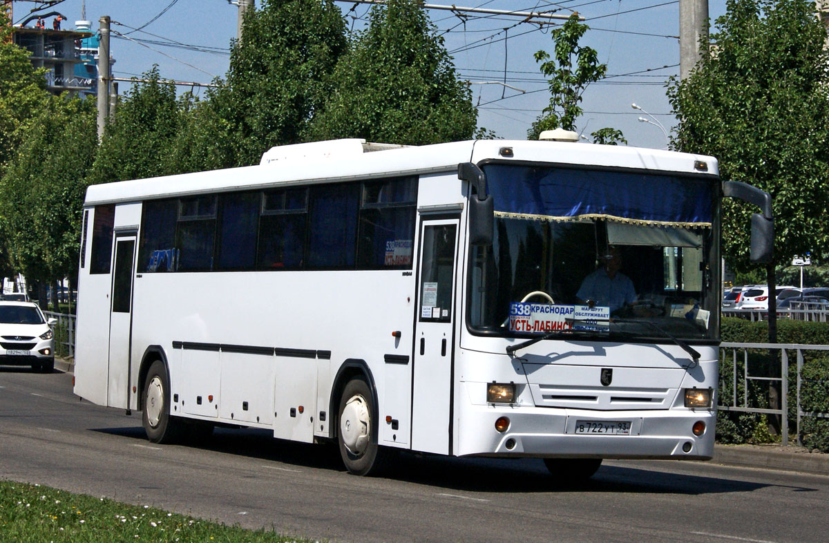 Краснодарский край, НефАЗ-5299-17-33 № В 722 УТ 93