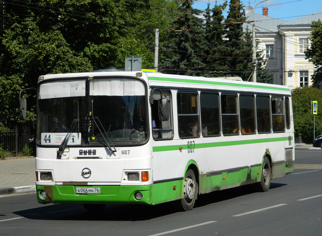 Yaroslavl region, LiAZ-5256.26 Nr. 607