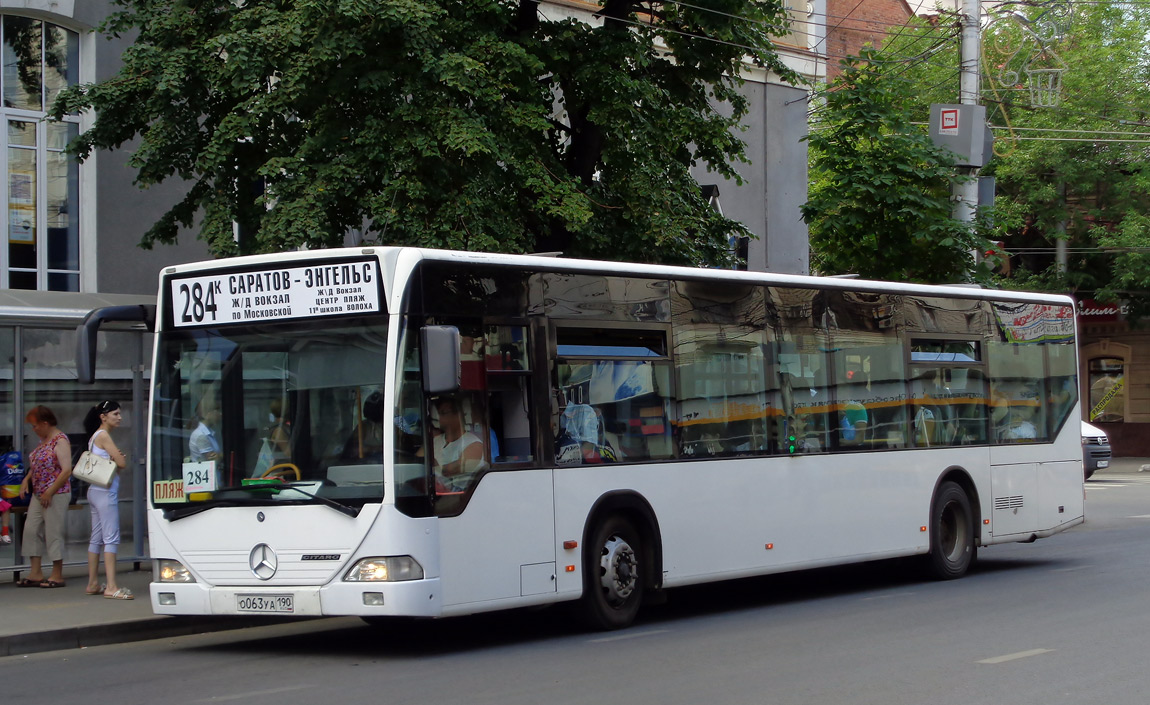 Автобусы энгельс. Автобус Саратов Энгельс. Мерседес о 530 Citaro Саратов. Энгельс автобус ЛИАЗ 284б. Энгельсский автобус Саратов.