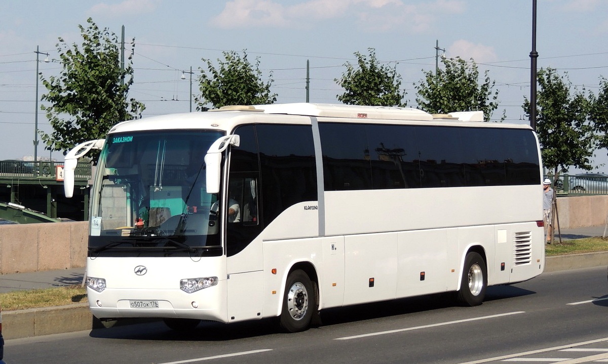 Санкт-Петербург, Higer KLQ6129Q № О 507 ОК 178