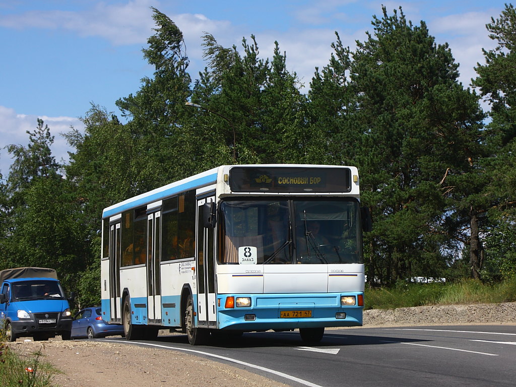 Obwód leningradzki, NefAZ-5299 Nr 721