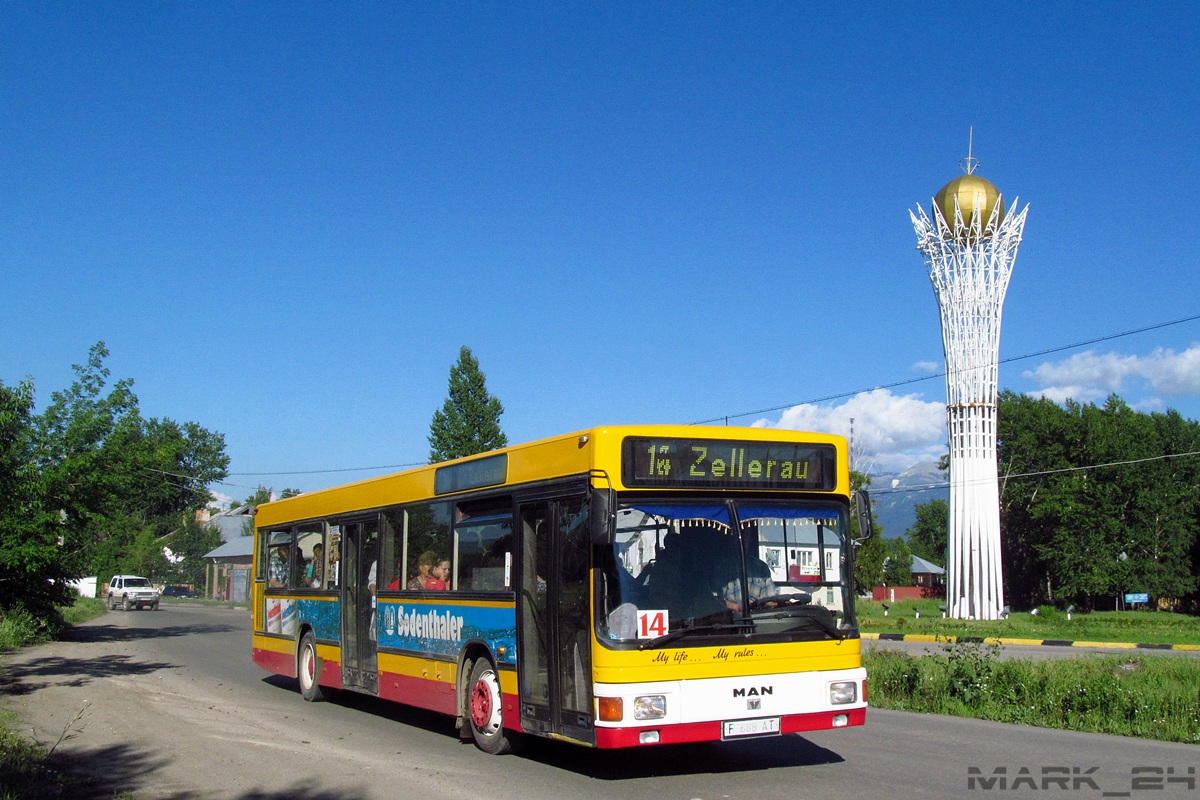 Восточно-Казахстанская область, MAN 895 NL202 № F 688 AT — Фото —  Автобусный транспорт