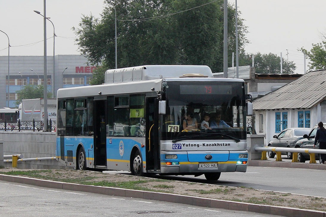 Алматы, Yutong ZK6120HGM № 027