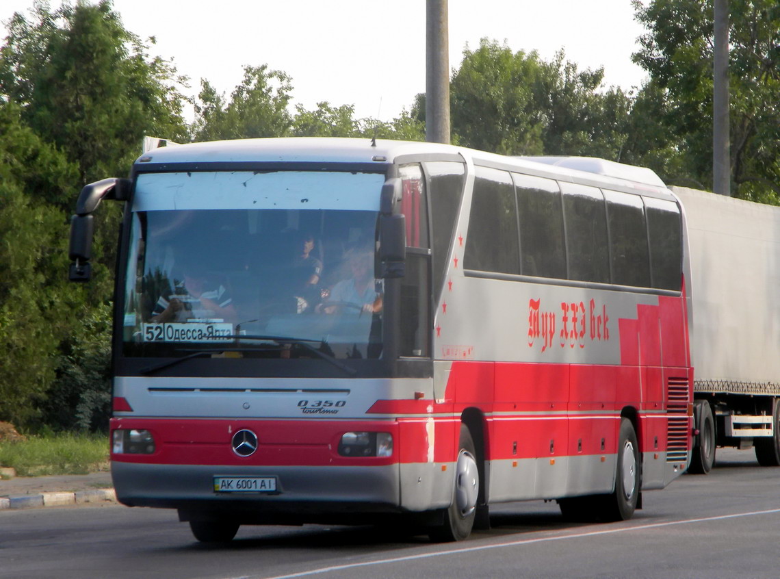 Республика Крым, Mercedes-Benz O350-15RHD Tourismo № AK 6001 AI