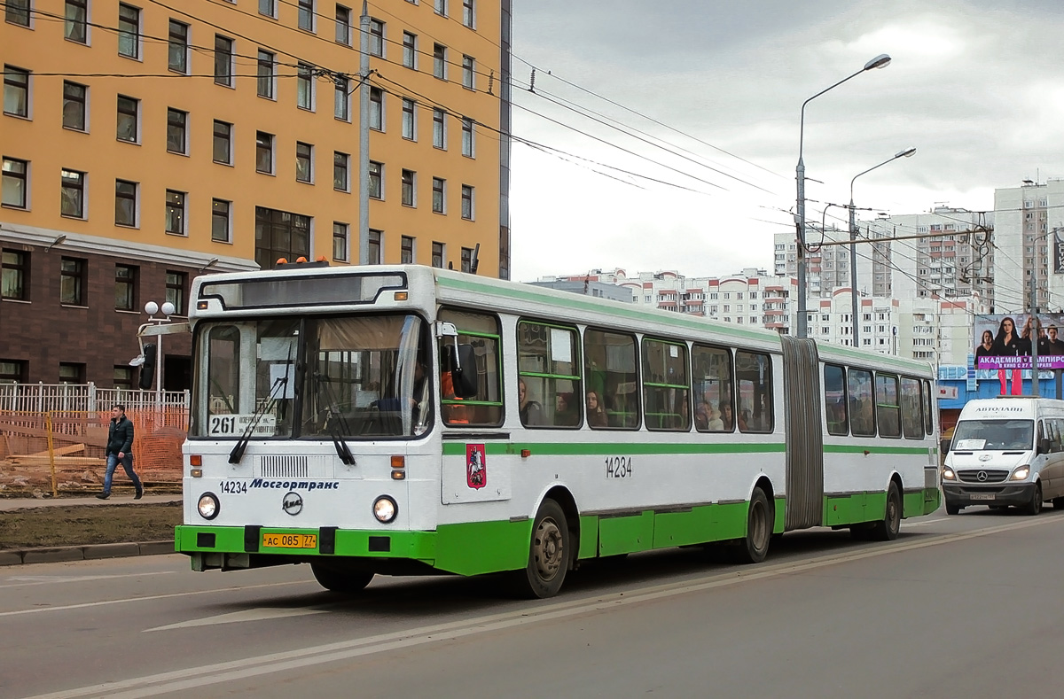 Moskwa, LiAZ-6212.00 Nr 14234