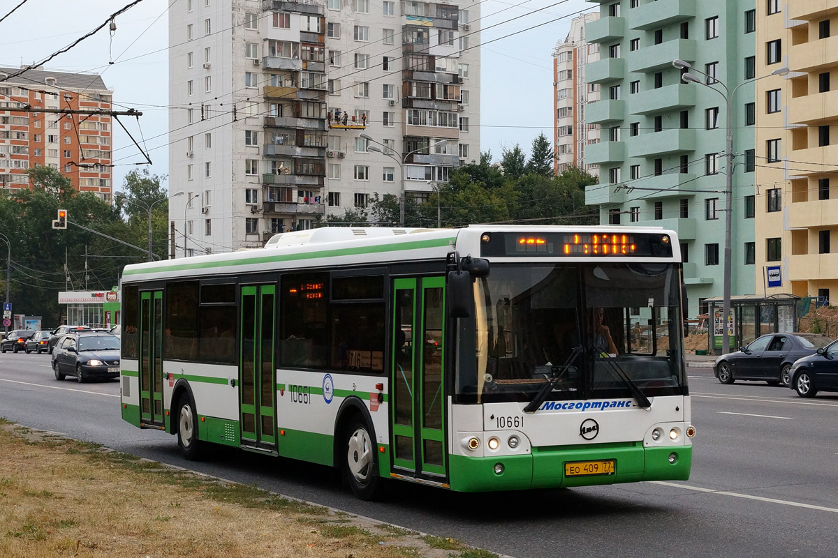 Moskva, LiAZ-5292.22 (2-2-2) č. 10661