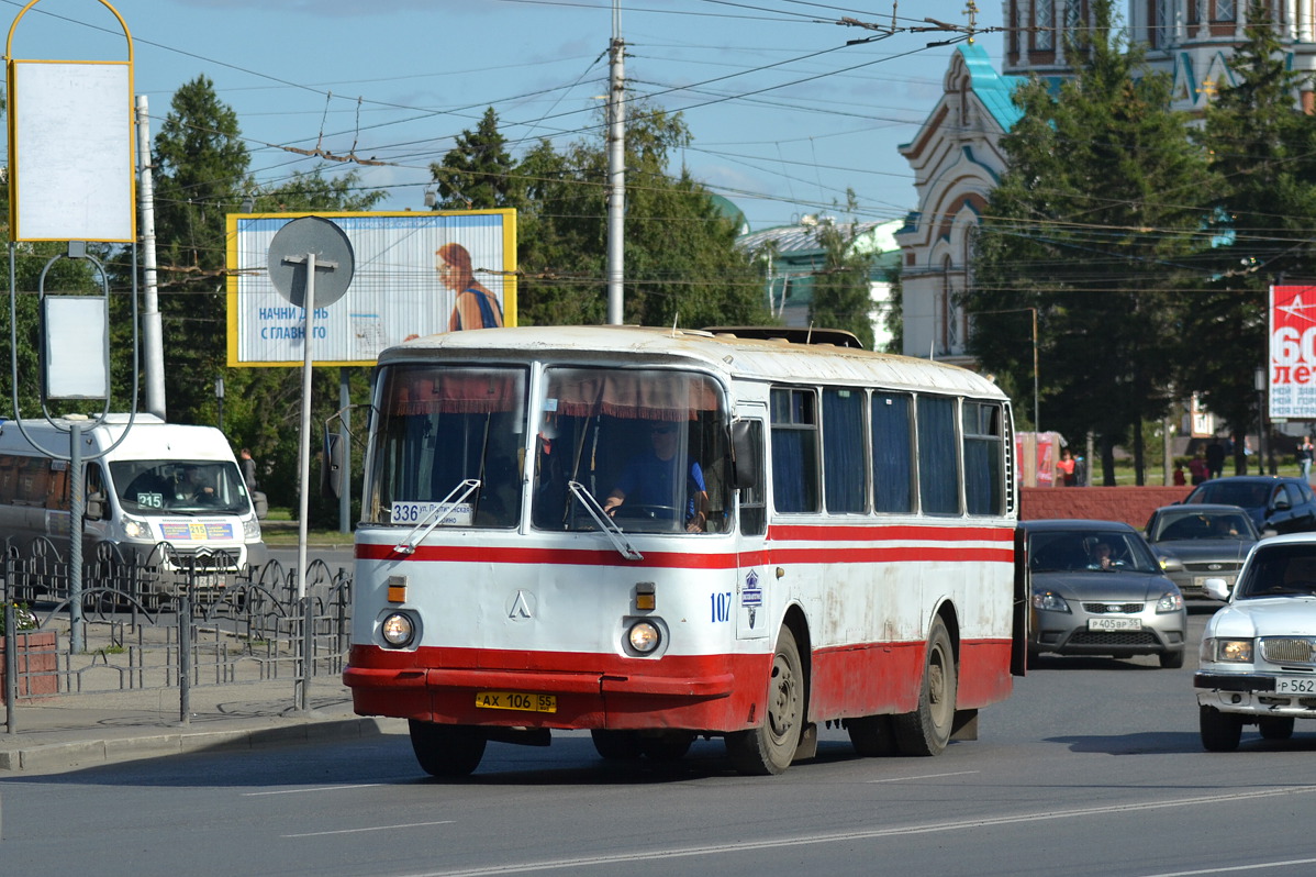 Омская область, ЛАЗ-695Н № 107