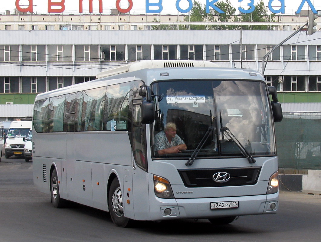 Костромская область, Hyundai Universe Space Luxury № 05