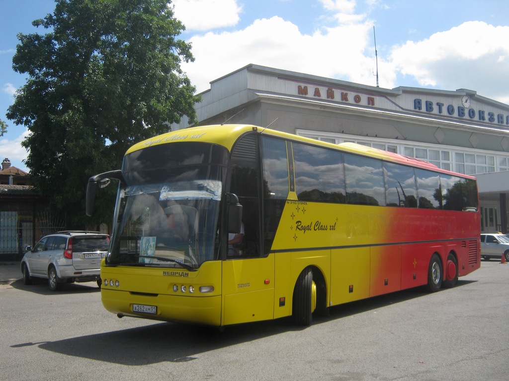 Адыгея, Neoplan PC6 N3316/3SHDL Euroliner SHDL № А 262 АМ 01