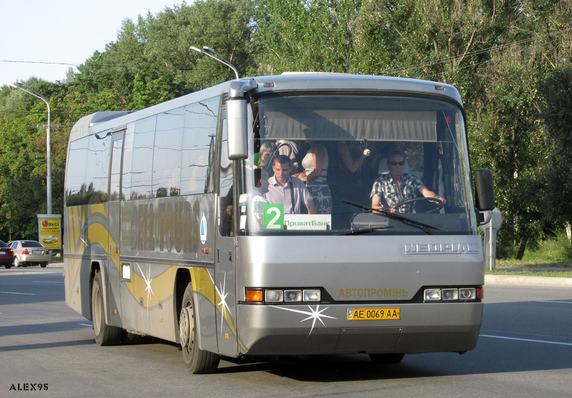 Днепропетровская область, Neoplan N316K Transliner № AE 0069 AA