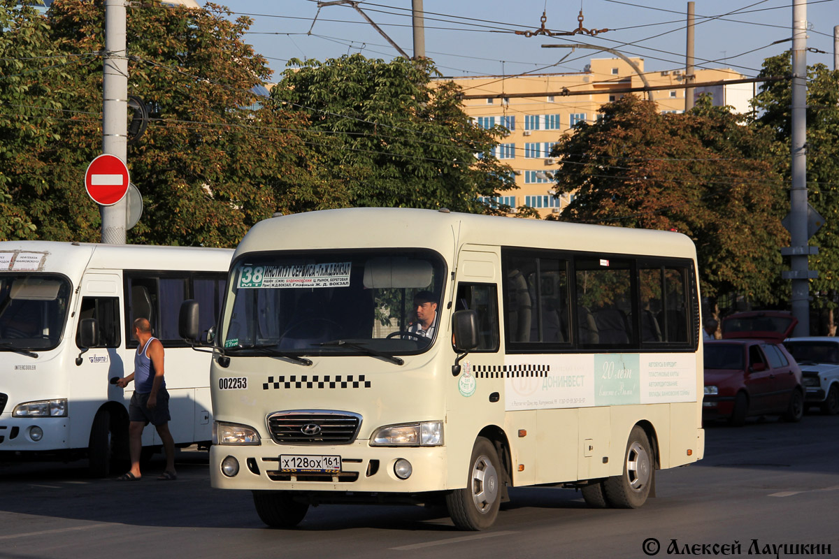 Ростовская область, Hyundai County SWB C08 (РЗГА) № 002253