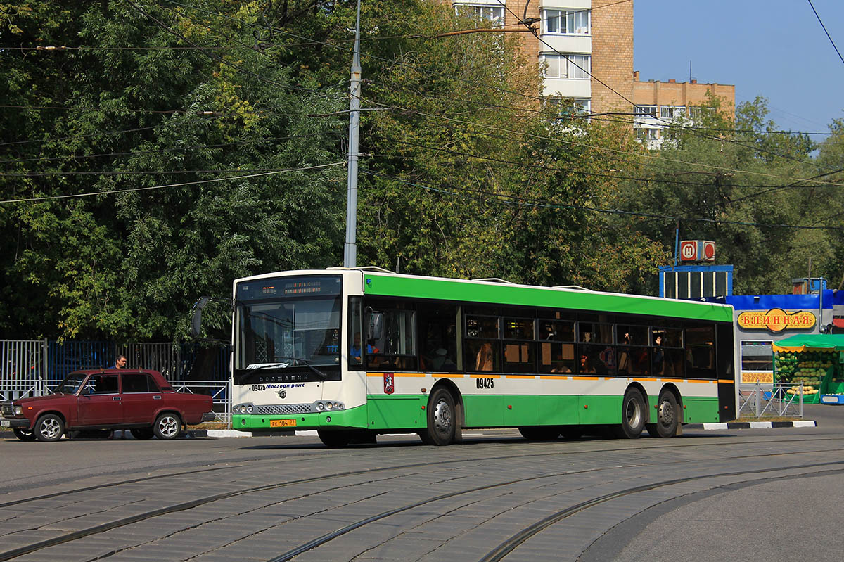 Москва, Волжанин-6270.06 