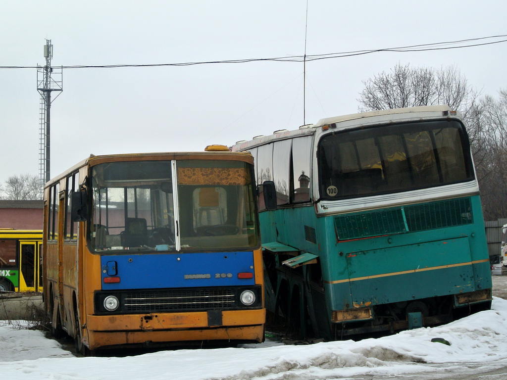 Tambovi terület, Ikarus 260.02 sz.: АВ 196 68; Tambovi terület, Drögmöller E430 SuperComet sz.: АК 138 68