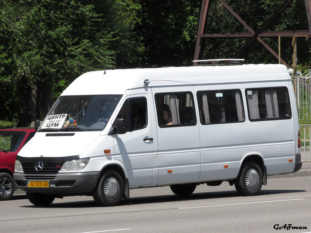 Днепропетровская область, Mercedes-Benz Sprinter W906 313CDI № AE 0039 AB