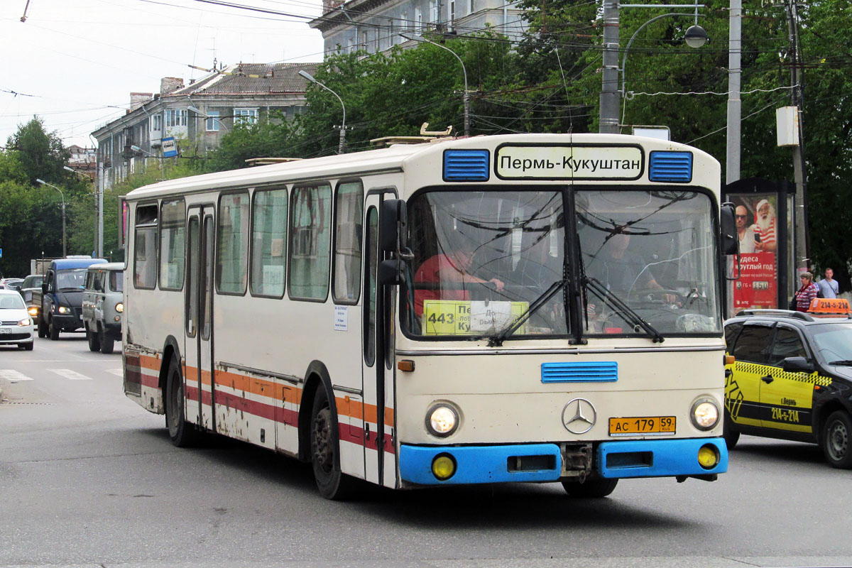 Фотобус пермь. Mercedes-Benz o307. Автобус Mercedes-Benz o307. Mercedes Benz o307 Пермь. Автобус Мерседес Бенц 0307.