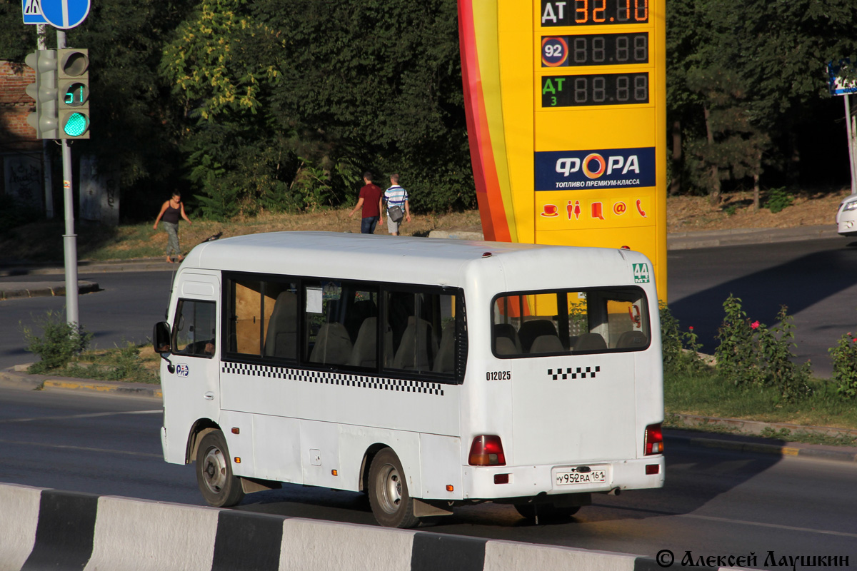 Ростовская область, Hyundai County SWB C08 (РЗГА) № 012025