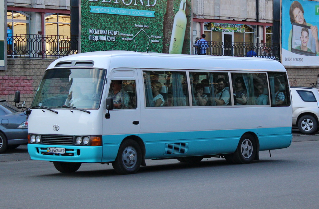 Одесская область, Toyota Coaster HZB50 № BH 6823 AT