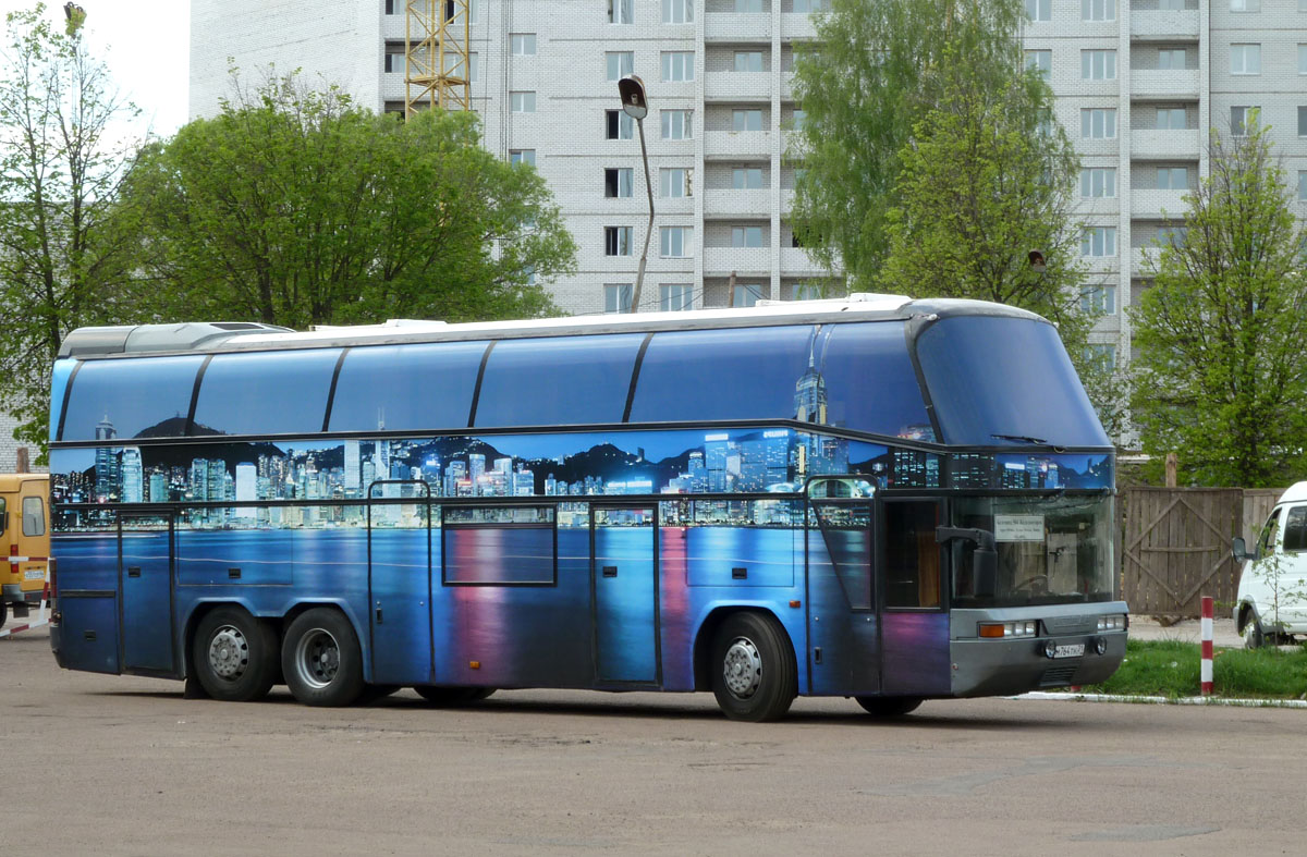 Белгородская область, Neoplan N117/3 Loungeliner № М 764 ТН 31