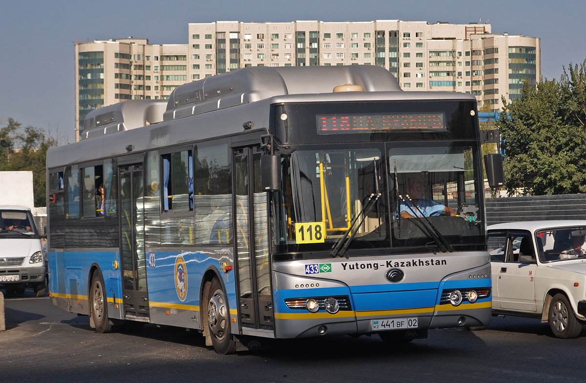 Алматы, Yutong ZK6118HGA № 433