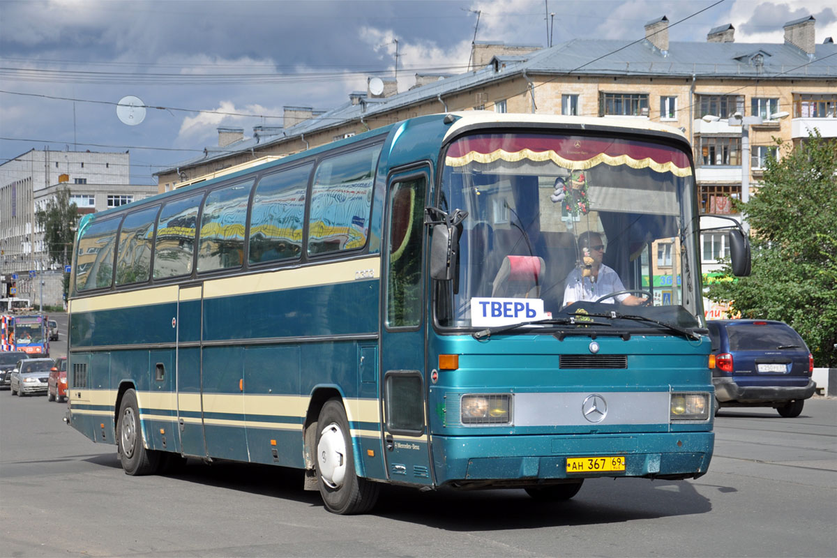 Tver Region, Mercedes-Benz O303-15RHD Nr. АН 367 69