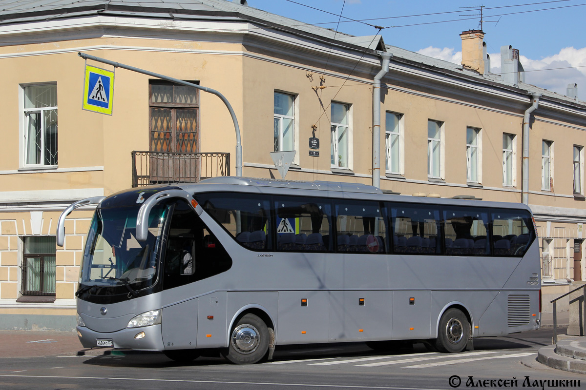 Санкт-Петербург, Yutong ZK6129H № Н 686 РО 178