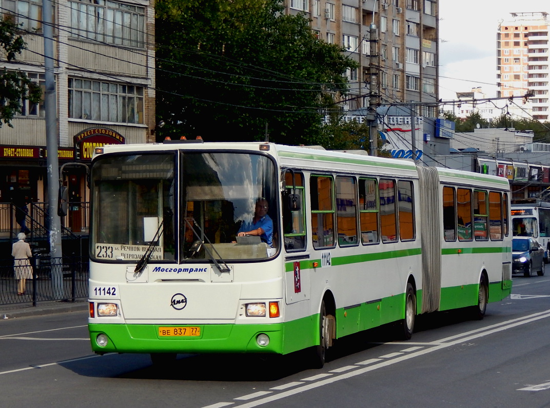 Москва, ЛиАЗ-6212.01 № 11142