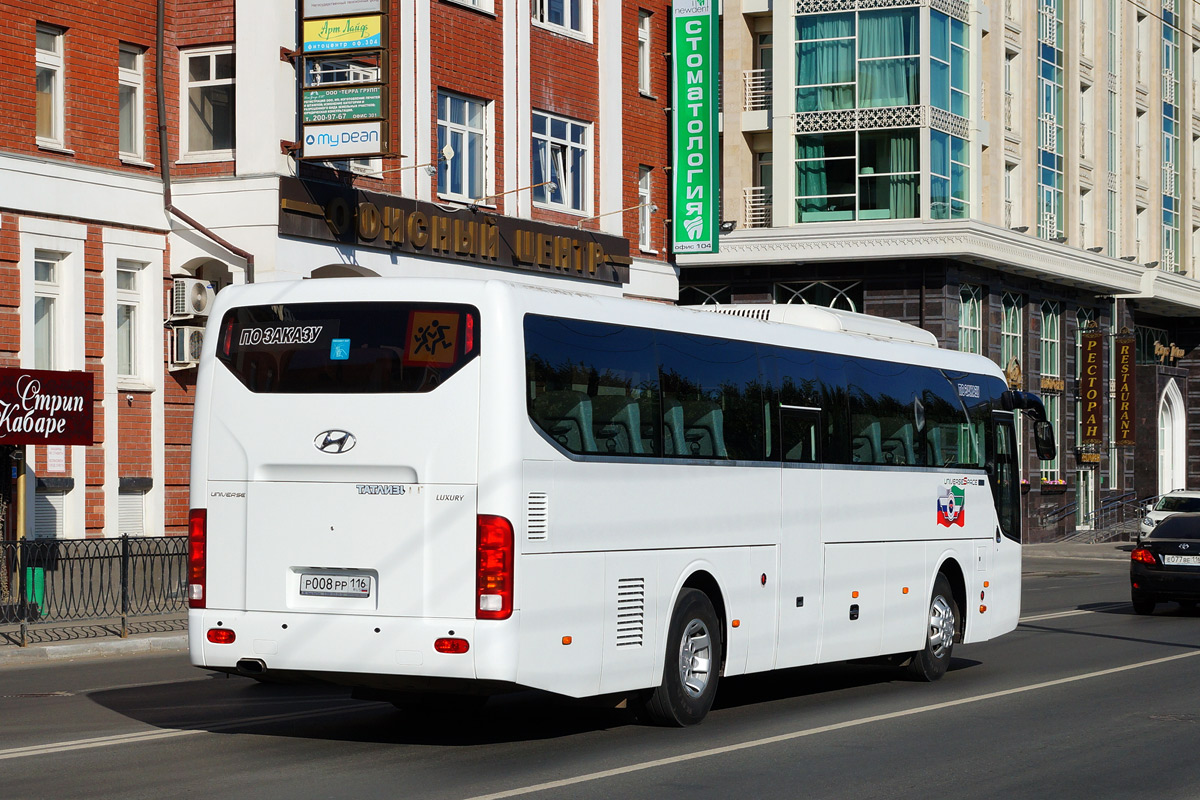 Татарстан, Hyundai Universe Space Luxury № Р 008 РР 116