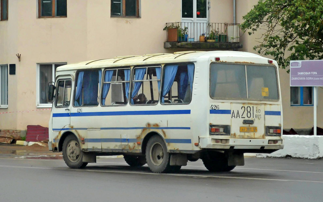 Псковская область, ПАЗ-3205-110 № 426