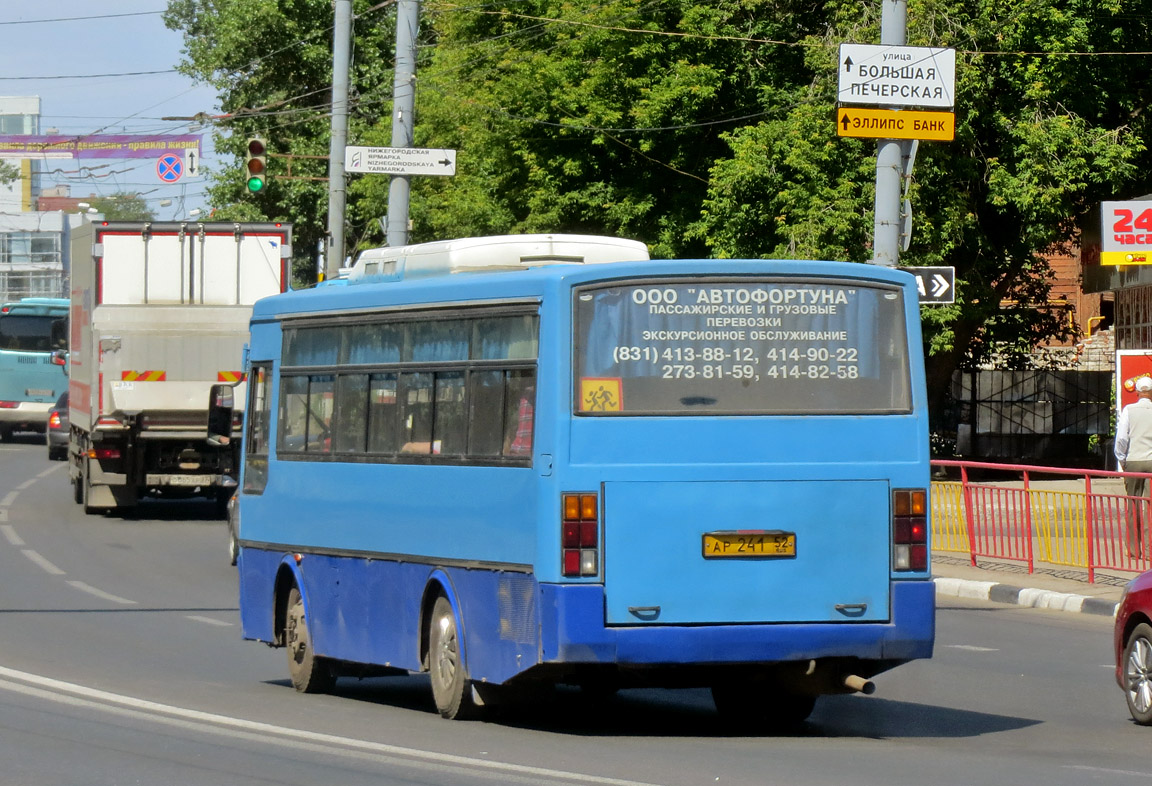 Нижегородская область, Kia AM818 Cosmos № АР 241 52