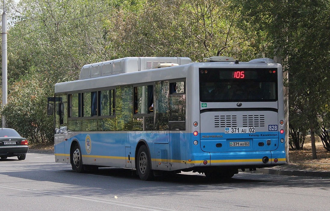 Алматы, Yutong ZK6118HGA № 828