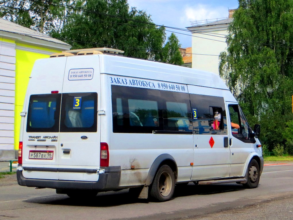 Свердловская область, Самотлор-НН-3236 (Ford Transit) № Р 587 ВХ 96