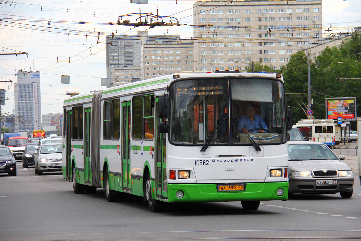 Москва, ЛиАЗ-6212.01 № 10562