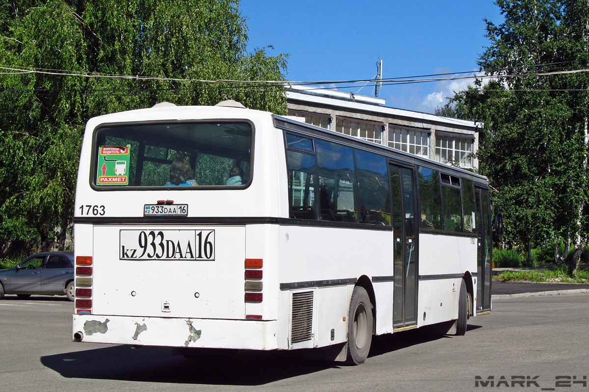 Восточно-Казахстанская область, Van Hool T815CL Integral № 933 DAA 16