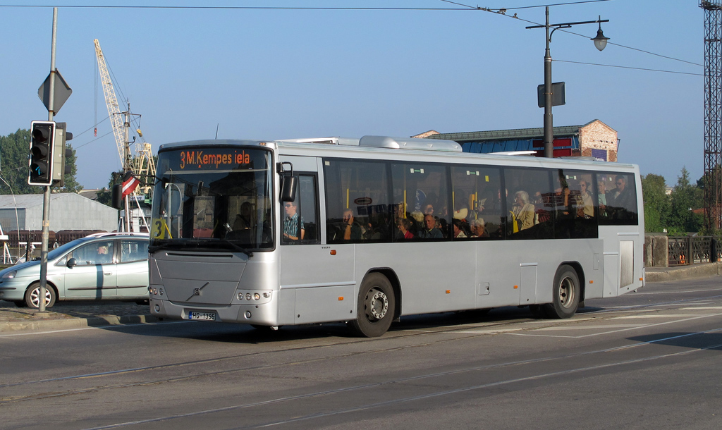 Латвия, Volvo 8700LE № 5932