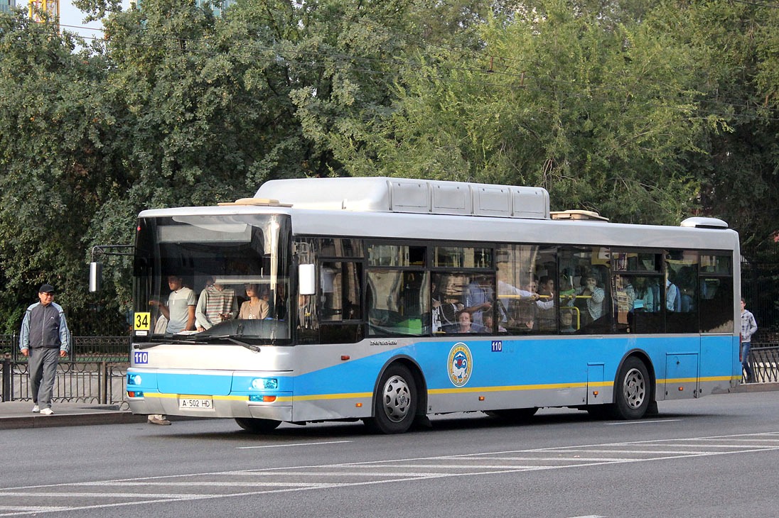 Алматы, Yutong ZK6120HGM № 110