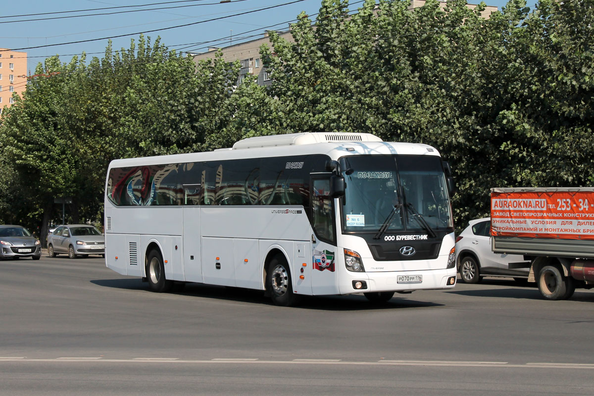 Татарстан, Hyundai Universe Space Luxury № Р 070 РР 116